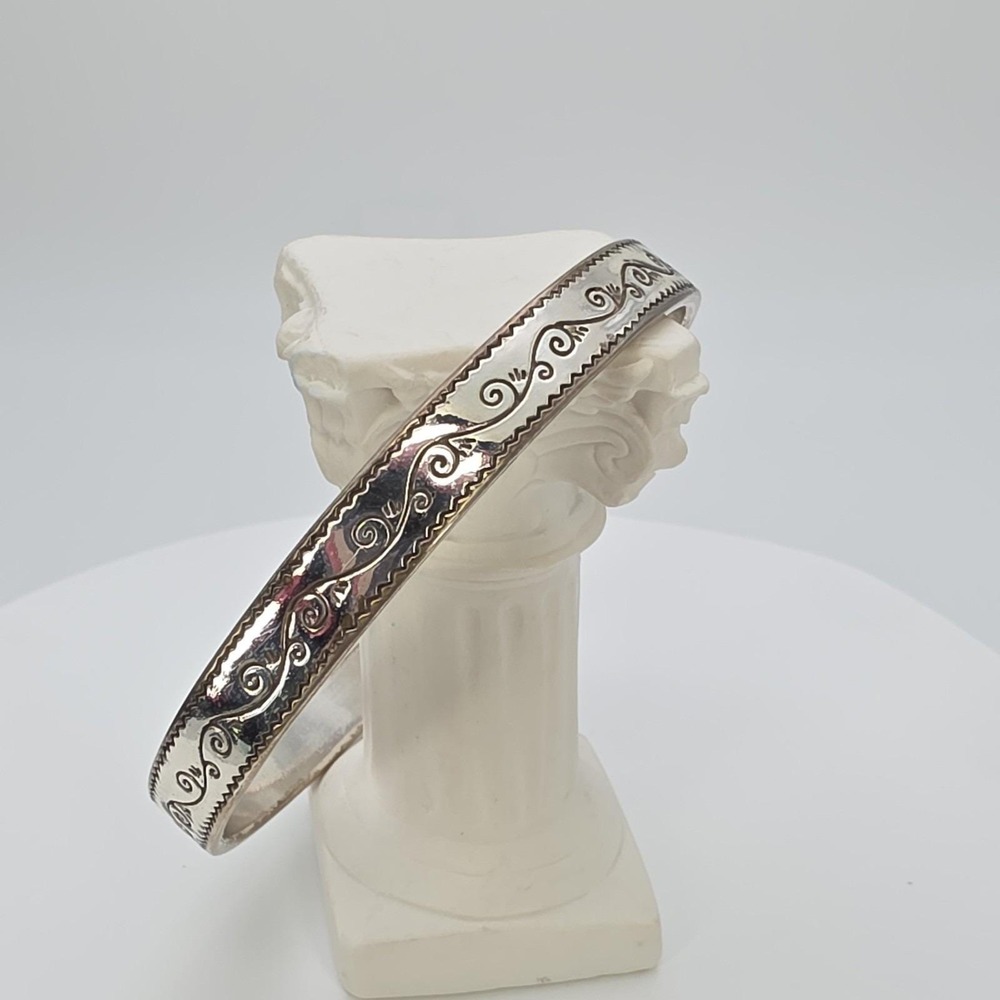 BRIGHTON 'Canal' Bracelet Yhin Bangle Etched Vine Design Silver Plate 8"
